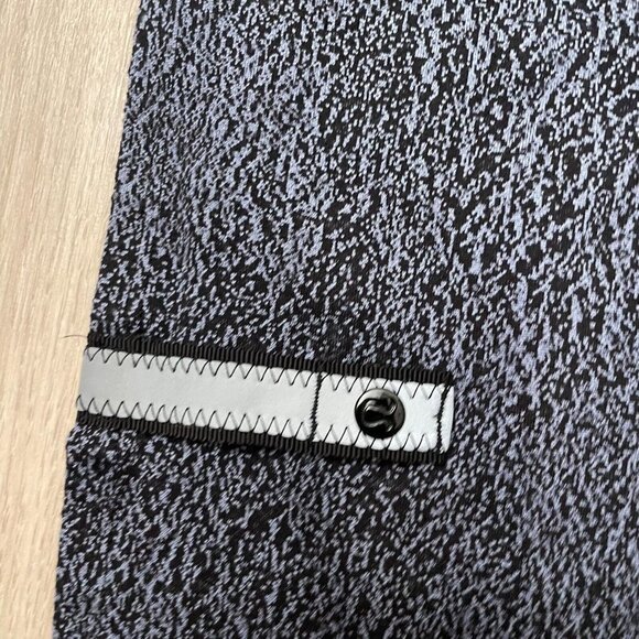 Lululemon Vinyasa Wrap Scarf One Size Gray - Picture 10 of 11